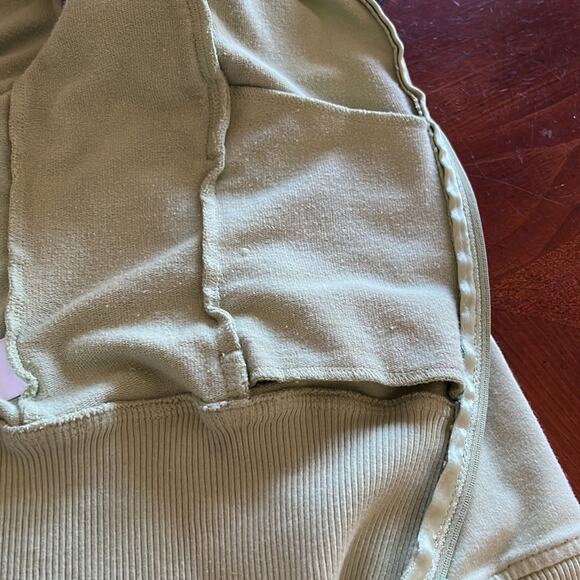 Prospirit Green Knit Jacket with Embroidered Flower Woman Size Medium Athletic - Picture 11 of 13